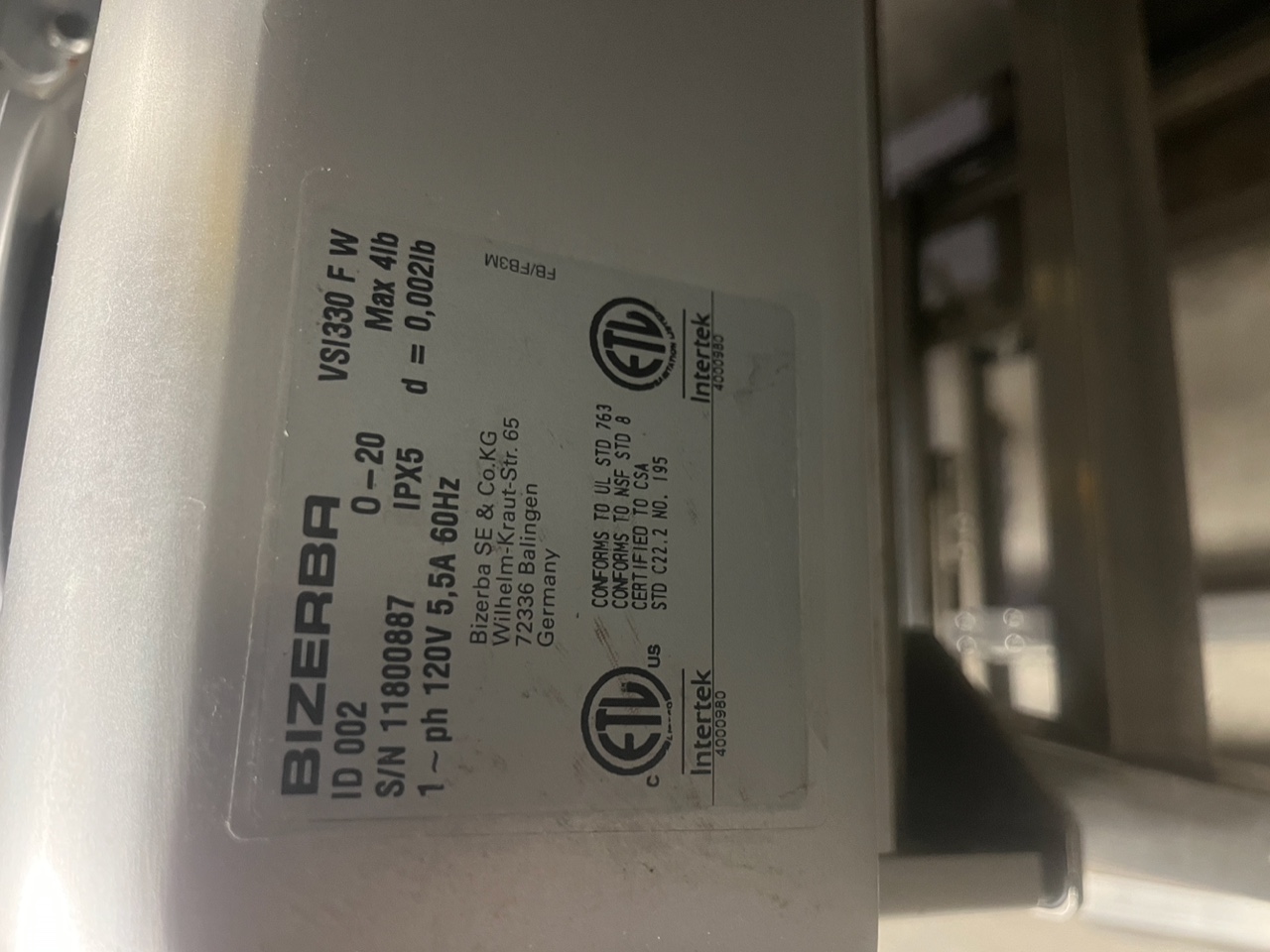 Bizerba VSI330 F W data plate showing model number, serial number, electrical specifications, and ETL certification labels